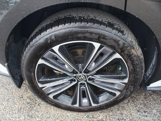 2025 Toyota bZ4X Limited