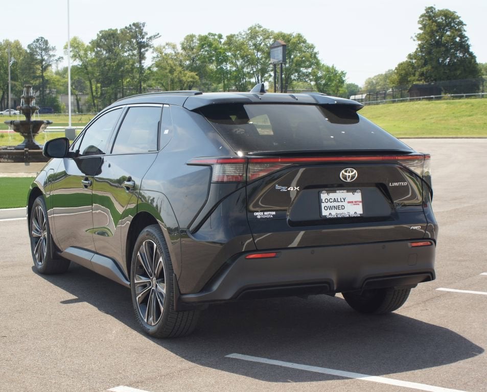 2023 Toyota bZ4X Limited