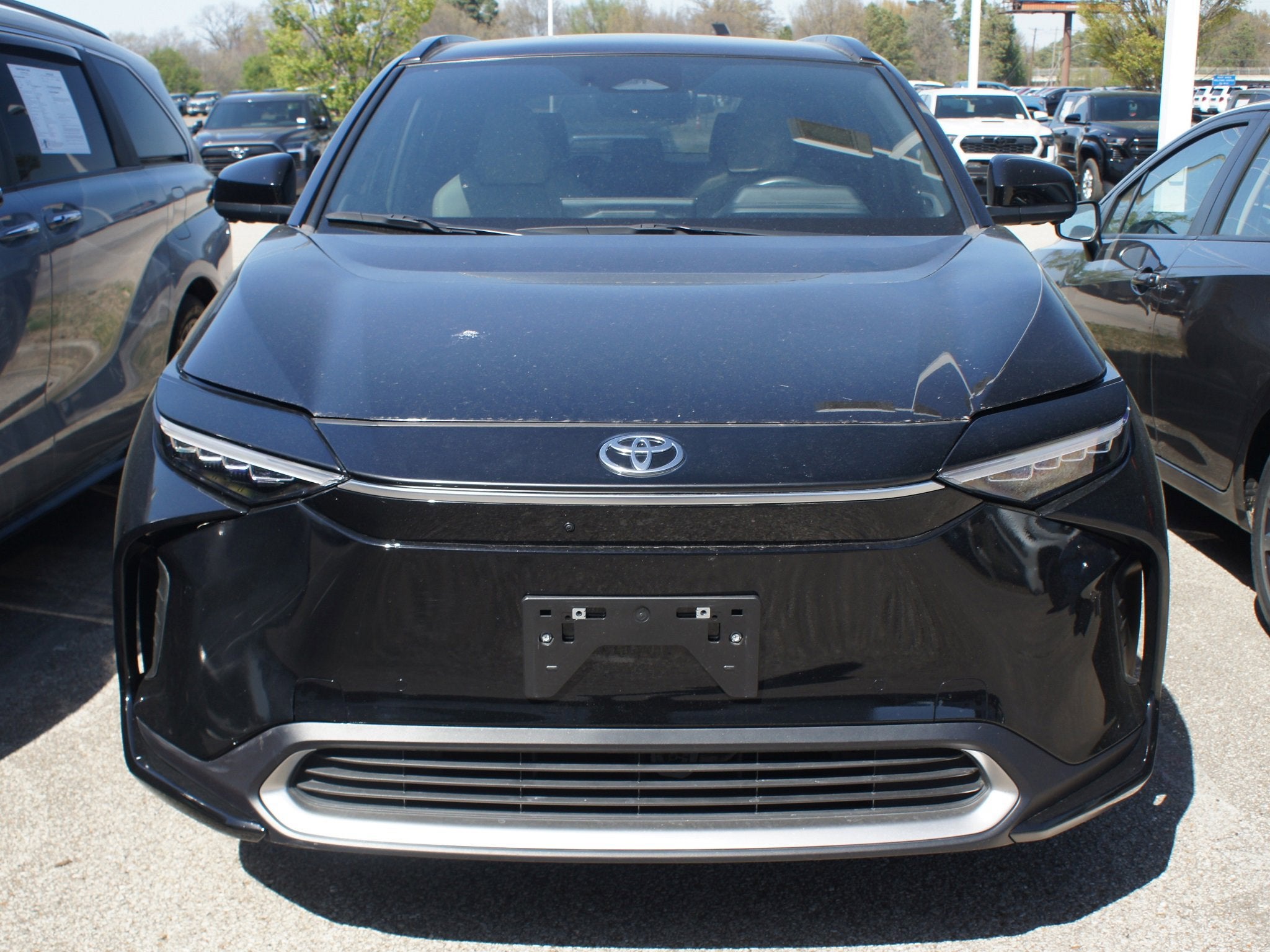 Used 2023 Toyota bZ4X Limited with VIN JTMABACA9PA025024 for sale in Memphis, TN