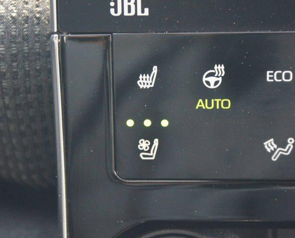 2023 Toyota bZ4X Limited