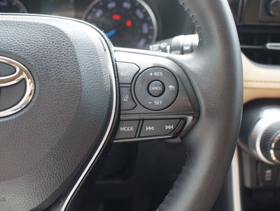 2022 Toyota RAV4 Hybrid XLE Premium