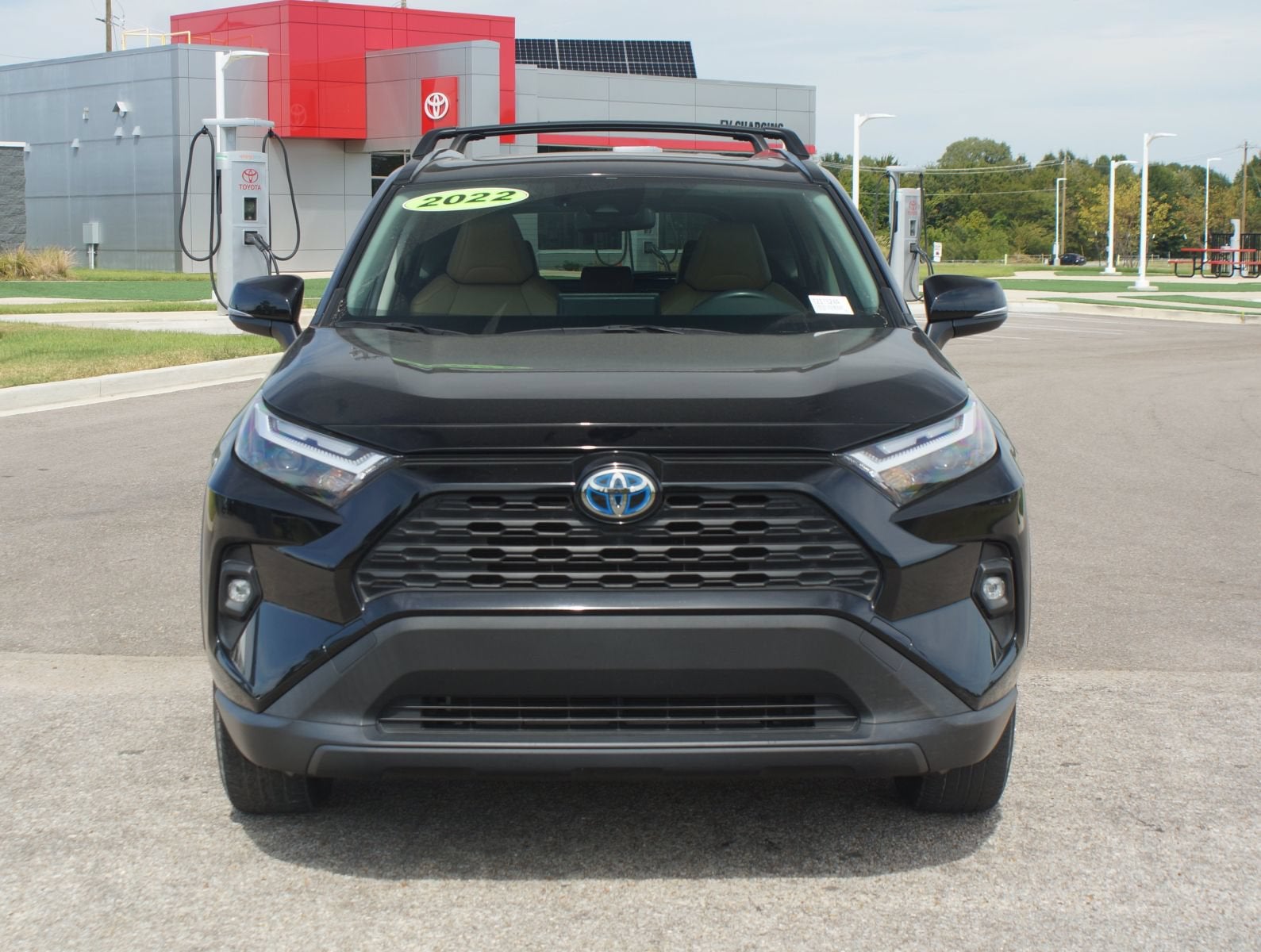2022 Toyota RAV4 Hybrid XLE Premium