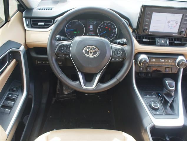 2022 Toyota RAV4 Hybrid XLE Premium