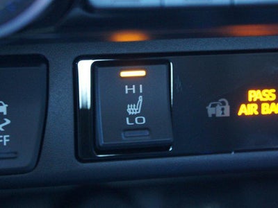 2025 Toyota RAV4 Plug-In Hybrid SE