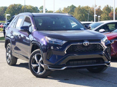 2025 Toyota RAV4 Plug-In Hybrid SE