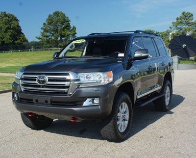2018 Toyota Land Cruiser Base