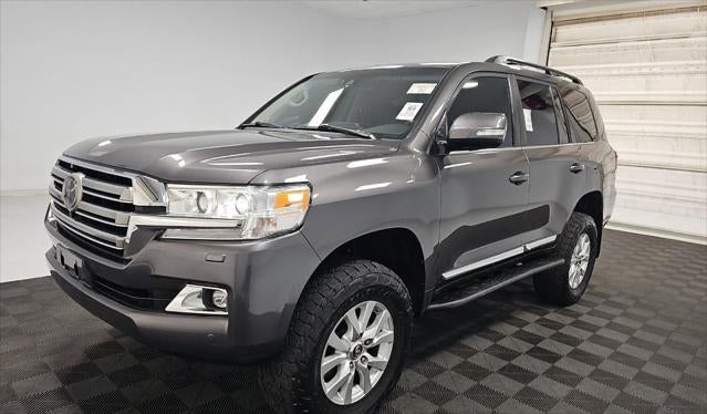 2018 Toyota Land Cruiser Base