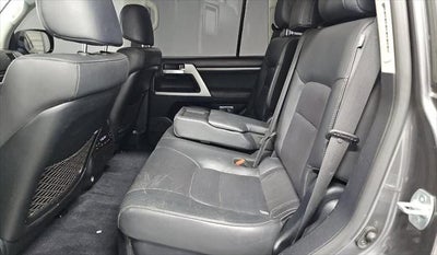 2018 Toyota Land Cruiser Base