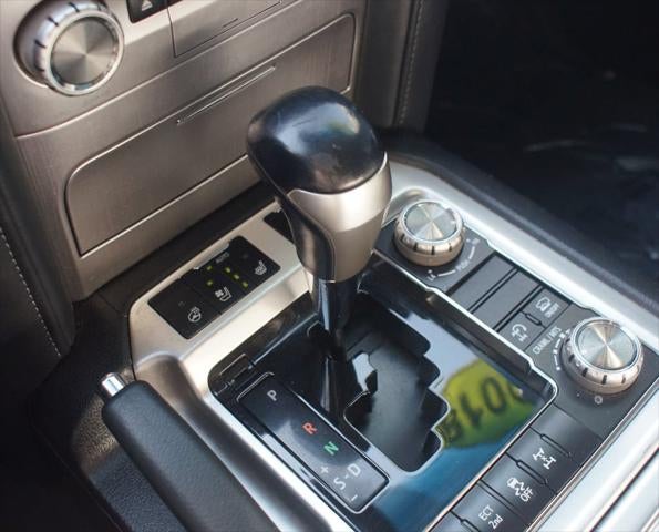 2018 Toyota Land Cruiser Base