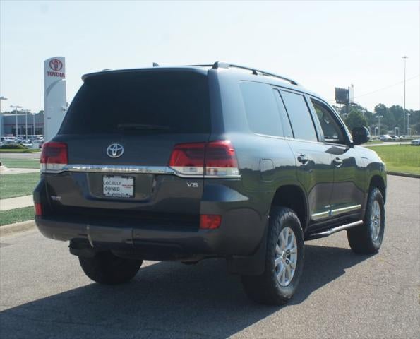 2018 Toyota Land Cruiser Base