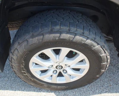 2018 Toyota Land Cruiser Base