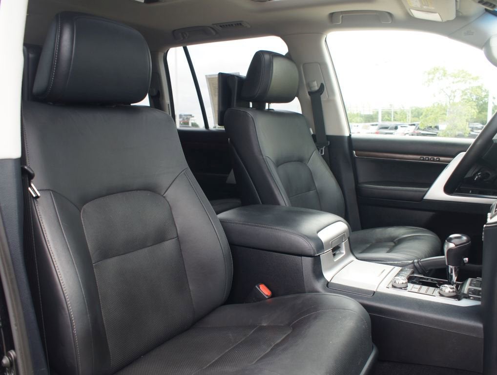 2019 Toyota Land Cruiser VXR