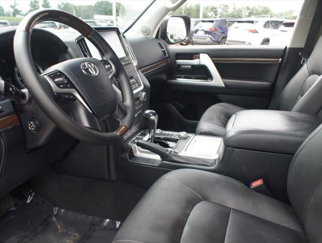 2019 Toyota Land Cruiser VXR