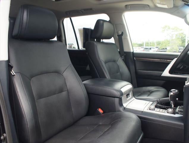 2019 Toyota Land Cruiser VXR