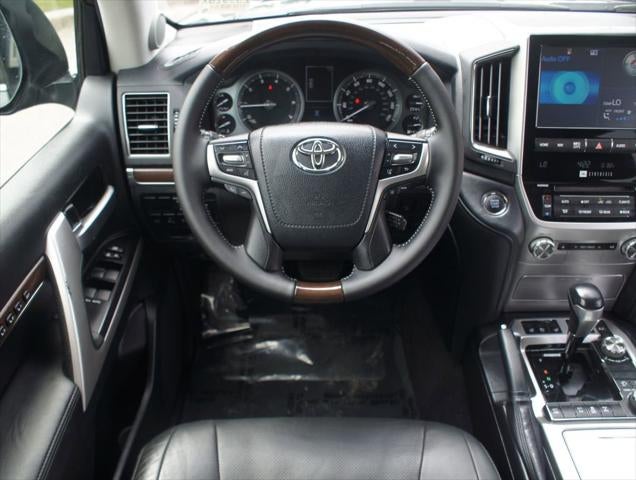 2019 Toyota Land Cruiser VXR