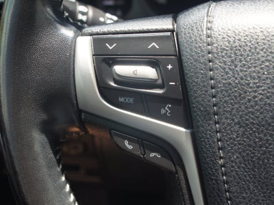 2018 Toyota Land Cruiser Base