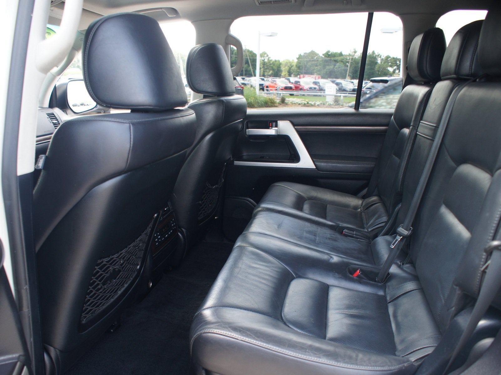 2018 Toyota Land Cruiser Base