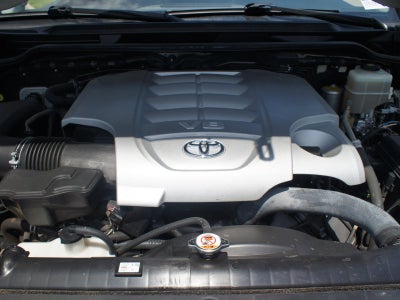 2018 Toyota Land Cruiser Base
