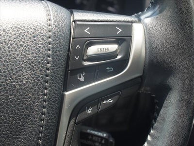 2018 Toyota Land Cruiser Base