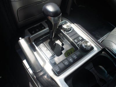 2018 Toyota Land Cruiser Base