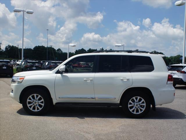 2018 Toyota Land Cruiser Base