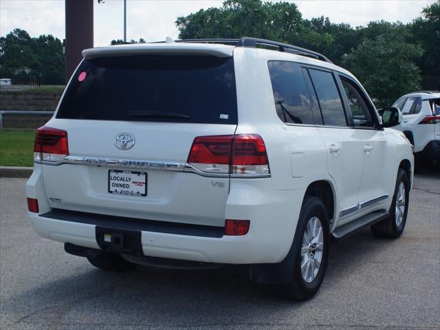 2018 Toyota Land Cruiser Base