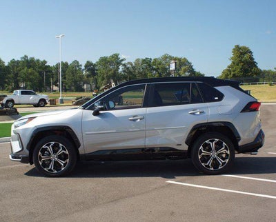 2025 Toyota RAV4 Plug-In Hybrid XSE