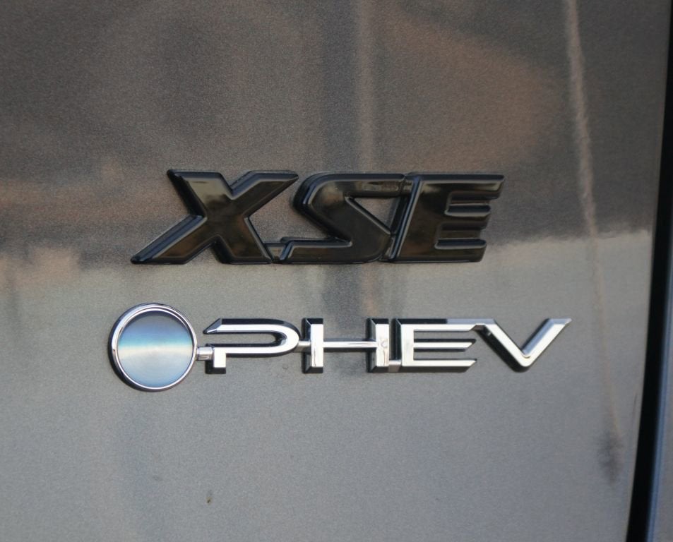 2025 Toyota RAV4 Plug-In Hybrid XSE