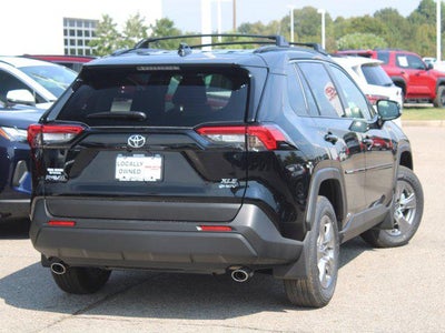 2025 Toyota RAV4 Hybrid XLE