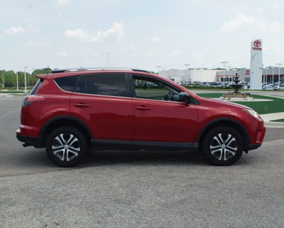 2017 Toyota RAV4 LE