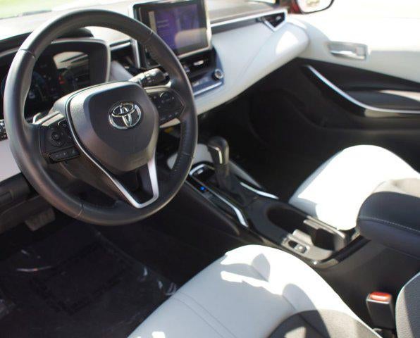 2023 Toyota Corolla Hatchback XSE