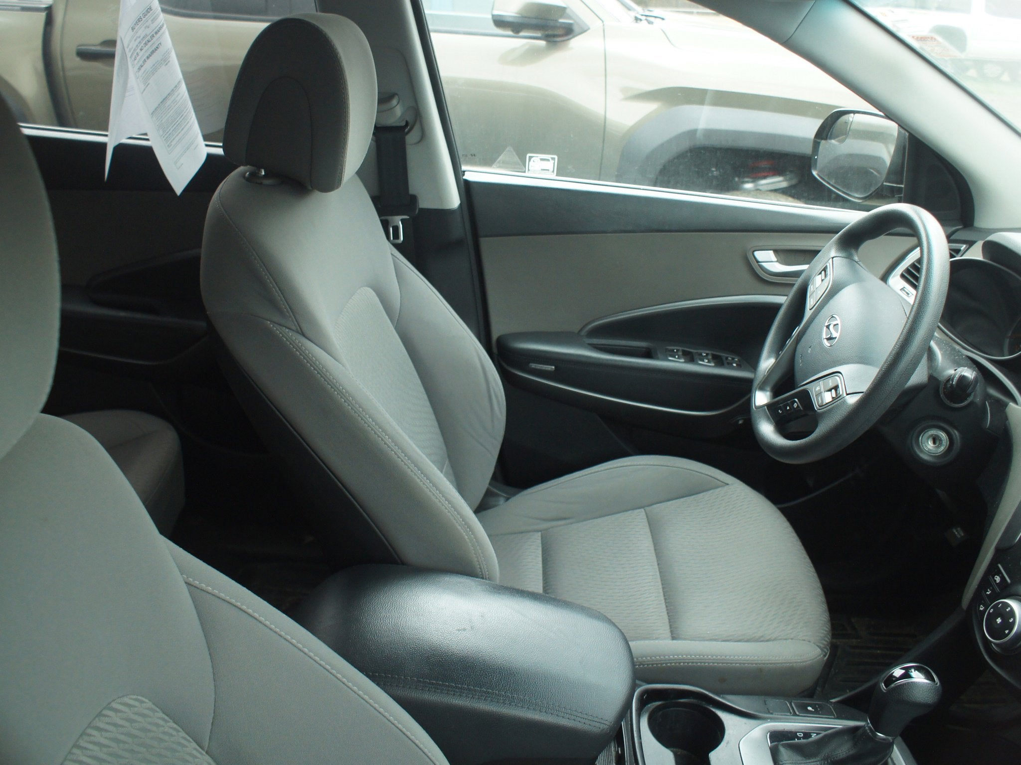 2016 Hyundai Santa Fe SE