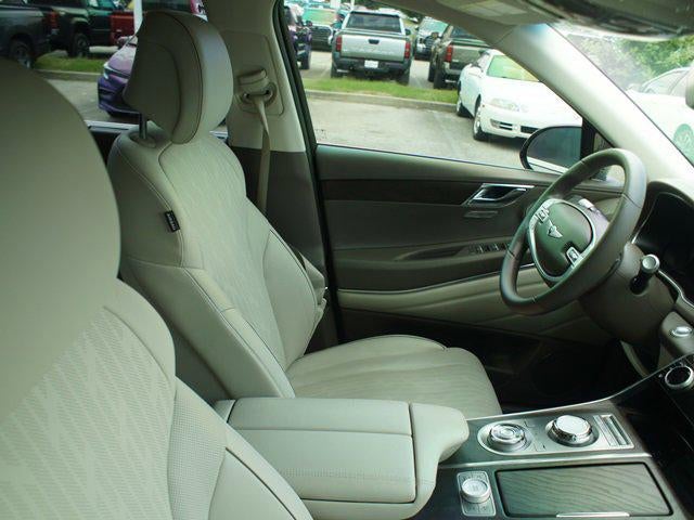 2023 Genesis GV80 Base