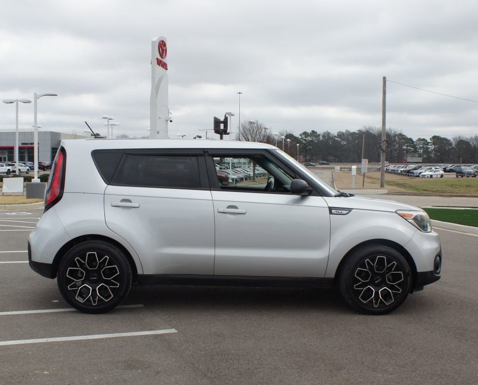2018 Kia Soul Base
