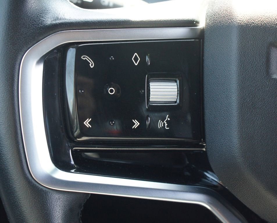 2023 Land Rover Discovery Sport SE