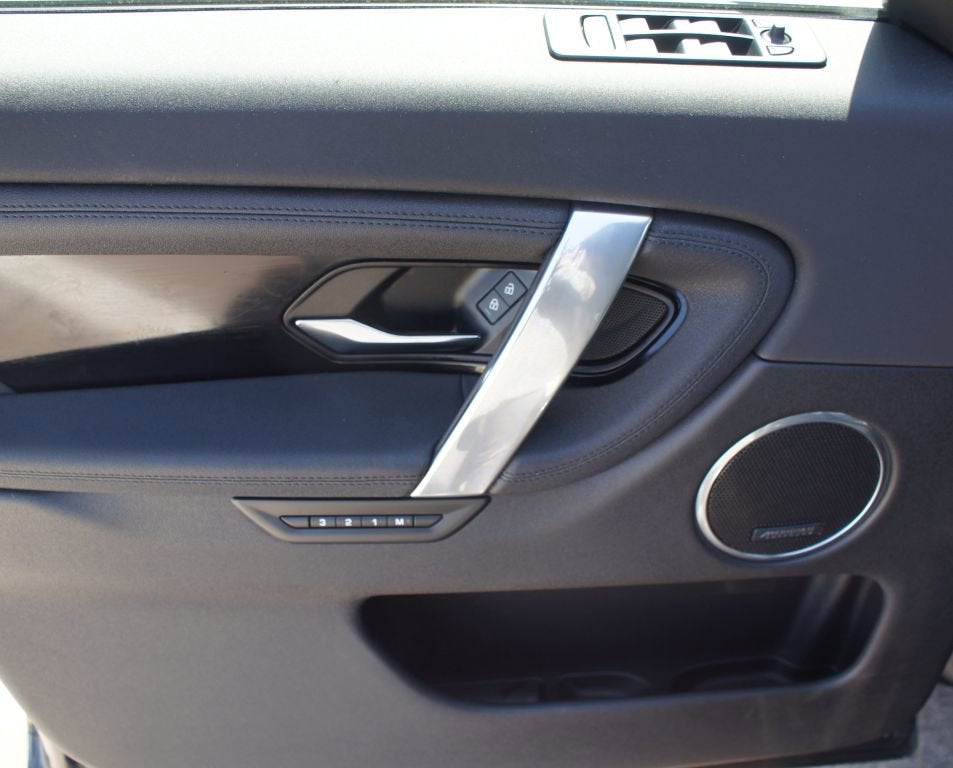 2023 Land Rover Discovery Sport SE