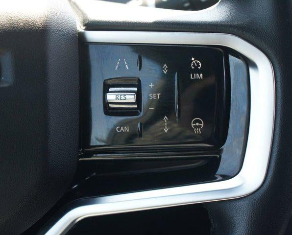 2023 Land Rover Discovery Sport SE
