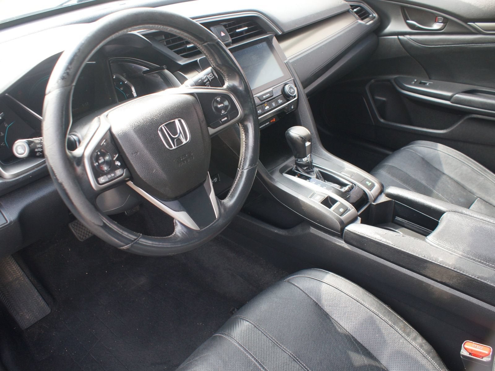 2018 Honda Civic Hatchback EX-L Navi