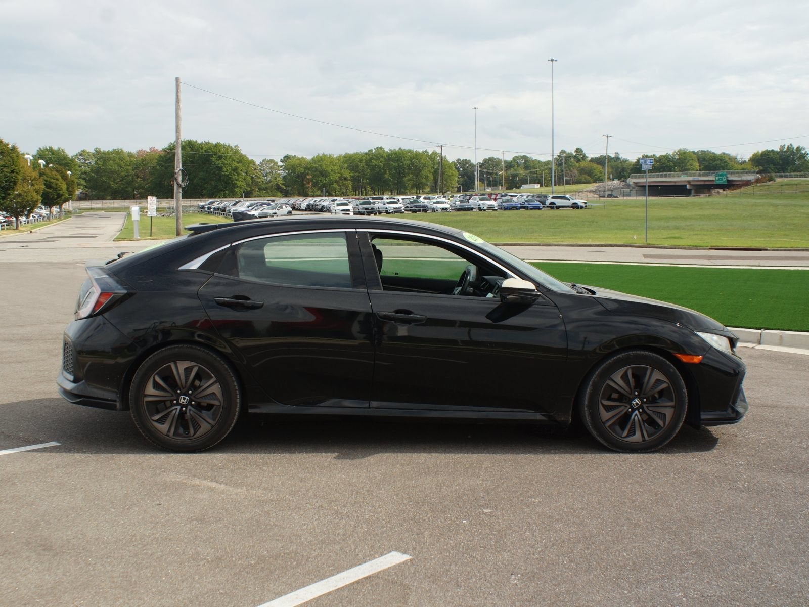 2018 Honda Civic Hatchback EX-L Navi