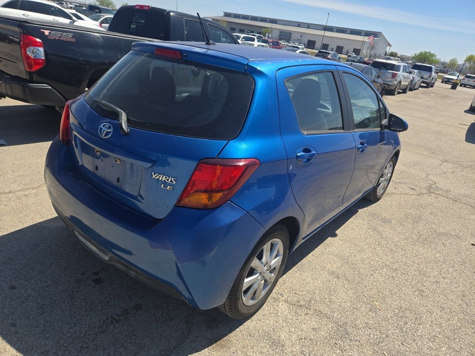2015 Toyota Yaris LE