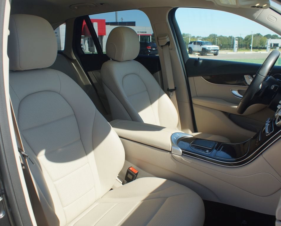 2020 Mercedes-Benz GLC GLC 300