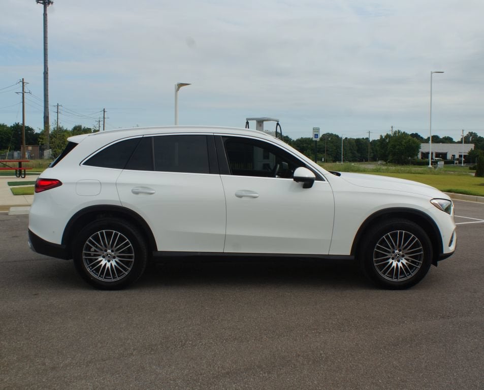 2025 Mercedes-Benz GLC GLC 300