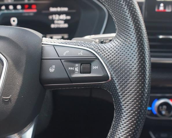 2022 Audi SQ5 Premium Plus