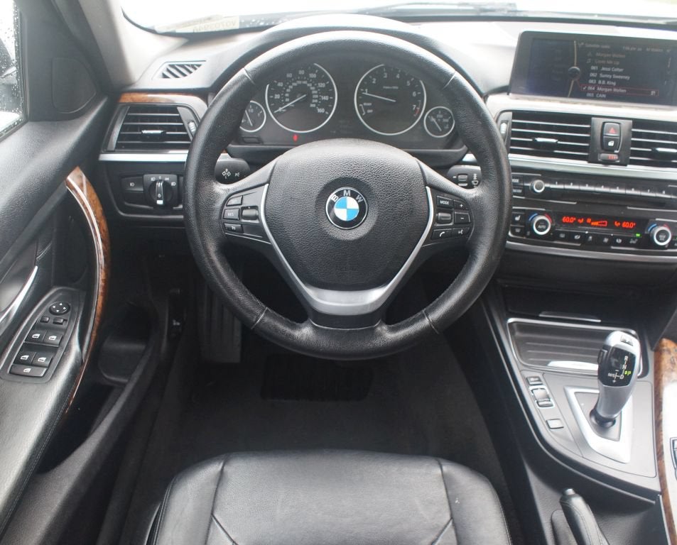 2013 BMW 3 Series 328i