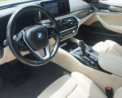 2022 BMW 5 Series 530i