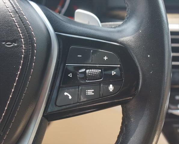 2022 BMW 5 Series 530i