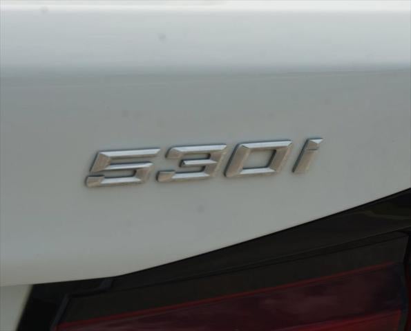 2022 BMW 5 Series 530i