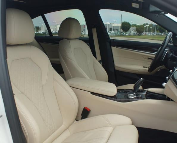 2022 BMW 5 Series 530i