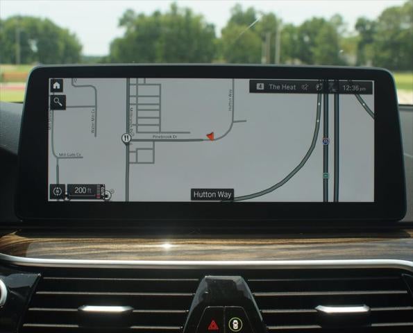 2022 BMW 5 Series 530i