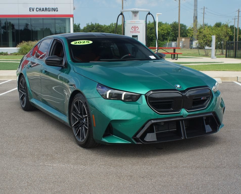2025 BMW M5 Base